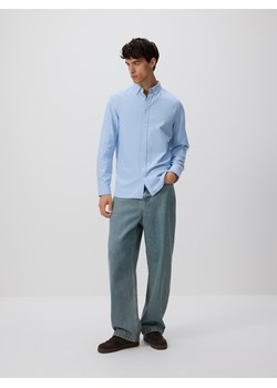 Reserved - Bawełniana koszula slim fit - jasnoniebieski ze sklepu Reserved w kategorii Koszule męskie - zdjęcie 186739263