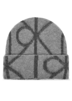 Calvin Klein Czapka Emblem Aop Brushed LV04D8071G Szary ze sklepu MODIVO w kategorii Czapki zimowe damskie - zdjęcie 186746464