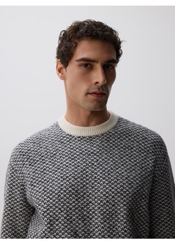Reserved - Wzorzysty sweter - biały - id: 073FR-00P - marki Reserved - 186748341 Reserved - Wzorzysty sweter - biały ze sklepu Reserved w kategorii Swetry męskie - zdjęcie 186748341