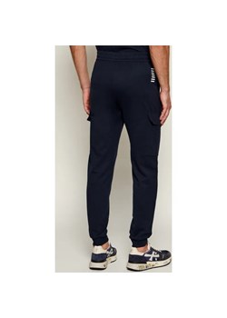 EA7 Spodnie dresowe | Slim Fit ze sklepu Gomez Fashion Store w kategorii Spodnie męskie - zdjęcie 186750944