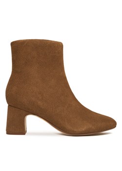 Botki Clarks Fernie Zip 26182938 Brązowy ze sklepu eobuwie.pl w kategorii Botki - zdjęcie 186751164