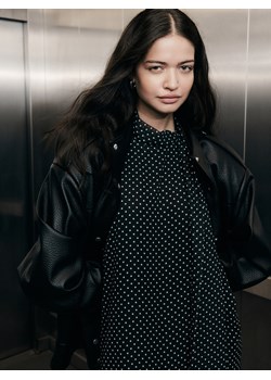 Reserved - Kurtka oversize z imitacji skóry - czarny - id: 757HD-99X - marki Reserved - 186759972 Reserved - Kurtka oversize z imitacji skóry - czarny ze sklepu Reserved w kategorii Kurtki damskie - zdjęcie 186759972