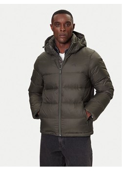 Calvin Klein Jeans Kurtka puchowa LV04RC518G Khaki Regular Fit ze sklepu MODIVO w kategorii Kurtki męskie - zdjęcie 186762764
