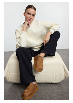 trendyol Botki w kolorze jasnobrązowym ze sklepu Limango Polska w kategorii Śniegowce damskie - zdjęcie 186765813