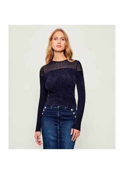 GUESS Sweter ROWENA | Slim Fit ze sklepu Gomez Fashion Store w kategorii Swetry damskie - zdjęcie 186772344