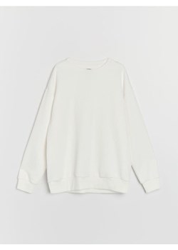 Sinsay - Prążkowana bluza crewneck - kremowy ze sklepu Sinsay w kategorii Bluzy męskie - zdjęcie 186773780