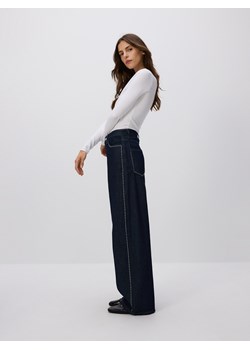 Reserved - Jeansy wide leg z aplikacjami - granatowy ze sklepu Reserved w kategorii Jeansy damskie - zdjęcie 186774034
