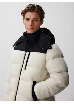 Reserved - Kurtka sherpa puffer - złamana biel ze sklepu Reserved w kategorii Kurtki męskie - zdjęcie 186779852