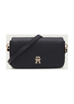 Tommy Hilfiger Listonoszka EMBLEM FLAP - id: TH242W000263287 - marki Tommy Hilfiger - 186784332 Tommy Hilfiger Listonoszka EMBLEM FLAP ze sklepu Gomez Fashion Store w kategorii Listonoszki - zdjęcie 186784332