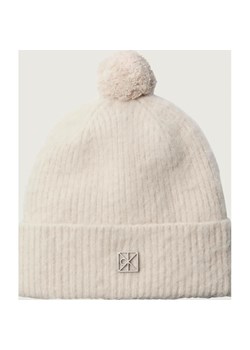 Calvin Klein Czapka | z dodatkiem wełny ze sklepu Gomez Fashion Store w kategorii Czapki zimowe damskie - zdjęcie 186784932