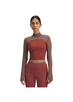 Damski longsleeve treningowy top Under Armour UA Halo CW Mock - czerwony ze sklepu Sportstylestory.com w kategorii Bluzki damskie - zdjęcie 186786141