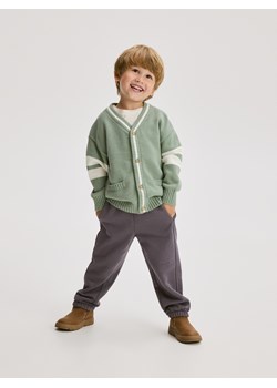 Reserved - Ocieplane spodnie jogger - fioletowy - id: 154FI-94X - marki Reserved - 186797503 Reserved - Ocieplane spodnie jogger - fioletowy ze sklepu Reserved w kategorii Spodnie chłopięce - zdjęcie 186797503