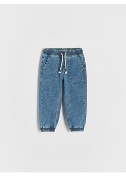 Reserved - Jeansy jogger - niebieski ze sklepu Reserved w kategorii Spodnie chłopięce - zdjęcie 186797573