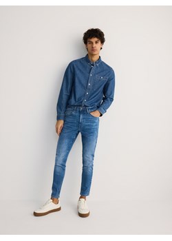 Reserved - Jeansy skinny z efektem sprania - niebieski ze sklepu Reserved w kategorii Jeansy męskie - zdjęcie 186798171