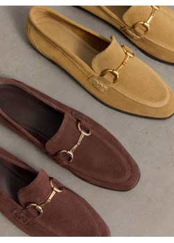 Reserved - Skórzane loafersy - beżowy ze sklepu Reserved w kategorii Półbuty damskie - zdjęcie 186800931