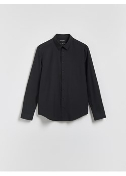 Reserved - Gładka koszula slim fit - czarny ze sklepu Reserved w kategorii Koszule męskie - zdjęcie 186801054