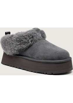 UGG Śniegowce W TAZZELLE |shearling | zamsz - id: UG255W000028314 - marki UGG - 186801490 UGG Śniegowce W TAZZELLE |shearling | zamsz ze sklepu Gomez Fashion Store w kategorii Śniegowce damskie - zdjęcie 186801490