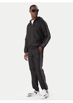 EA7 Emporio Armani Dres 7M000643 AF16072 UC001 Czarny Modern Fit ze sklepu MODIVO w kategorii Dresy męskie - zdjęcie 186806204