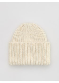 Reserved - Czapka beanie - złamana biel - id: 715FF-01X - marki Reserved - 186807420 Reserved - Czapka beanie - złamana biel ze sklepu Reserved w kategorii Czapki zimowe damskie - zdjęcie 186807420