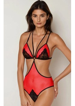Czerwone body damskie Peonia, Kolor czerwony, Rozmiar L/XL, Passion - id: 174828 - marki Passion - 186813694 Czerwone body damskie Peonia, Kolor czerwony, Rozmiar L/XL, Passion ze sklepu Intymna w kategorii Body damskie - zdjęcie 186813694