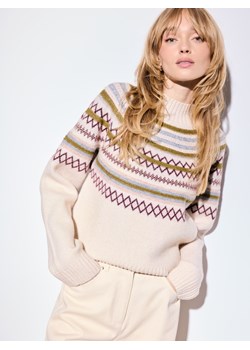 Mohito - Sweter ze wzorem - kremowy - id: 574EQ-01P - marki Mohito - 186818580 Mohito - Sweter ze wzorem - kremowy ze sklepu Mohito w kategorii Swetry damskie - zdjęcie 186818580