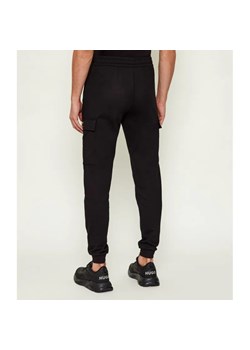 EA7 Spodnie dresowe | Slim Fit ze sklepu Gomez Fashion Store w kategorii Spodnie męskie - zdjęcie 186820372
