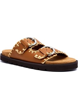 Weekend MaxMara Skórzane klapki ABATE ze sklepu Gomez Fashion Store w kategorii Klapki damskie - zdjęcie 186826181