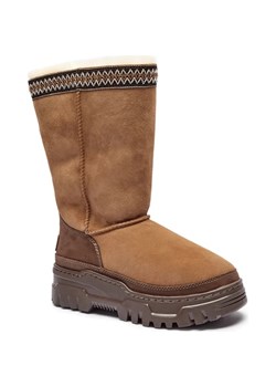 UGG Skórzane śniegowce TRAILGAZER | z dodatkiem wełny ze sklepu Gomez Fashion Store w kategorii Śniegowce damskie - zdjęcie 186826200