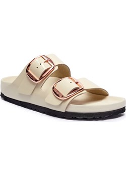 Birkenstock Skórzane klapki Arizona | narrow fit ze sklepu Gomez Fashion Store w kategorii Klapki damskie - zdjęcie 186826292