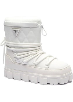 Guess Ocieplane śniegowce UNIQUES - id: GU245W000008255 - marki Guess - 186826300 Guess Ocieplane śniegowce UNIQUES ze sklepu Gomez Fashion Store w kategorii Śniegowce damskie - zdjęcie 186826300