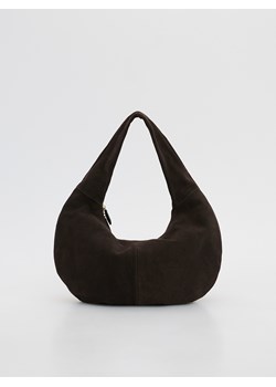 Reserved - Skórzana torebka hobo - ciemnobrązowy ze sklepu Reserved w kategorii Torebki hobo - zdjęcie 187042072
