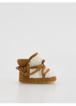 Reserved - Botki z wysoką cholewką - brązowy ze sklepu Reserved w kategorii Buciki niemowlęce - zdjęcie 187042184