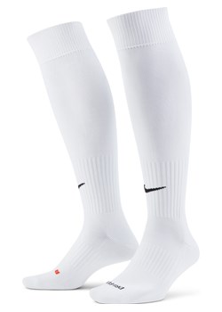 Wysokie skarpety piłkarskie Nike Academy - Biel ze sklepu Nike poland w kategorii Skarpetogetry piłkarskie - zdjęcie 187049991
