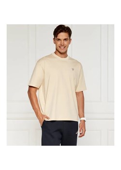 Guess Jeans T-shirt | Oversize fit - id: GE244M000010Q57 - marki Guess - 187058574 Guess Jeans T-shirt | Oversize fit ze sklepu Gomez Fashion Store w kategorii T-shirty męskie - zdjęcie 187058574