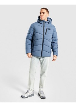 REEBOK KURTKA ZIMOWA STRETCH PUFFER JACKET - id: RBO15670286 - marki Reebok - 187188524 REEBOK KURTKA ZIMOWA STRETCH PUFFER JACKET ze sklepu JD Sports  w kategorii Kurtki męskie - zdjęcie 187188524