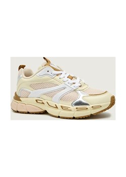 Guess Sneakersy BEVALLI ze sklepu Gomez Fashion Store w kategorii Buty sportowe damskie - zdjęcie 187192712