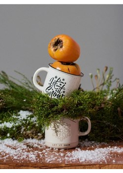 Sinsay - Ceramiczny kubek z napisem Let it Snow - biały ze sklepu Sinsay w kategorii Kubki - zdjęcie 187200251
