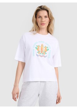 Damski t-shirt z nadrukiem oversize 4F 4FRSS25TTSHF3159 - biały ze sklepu Sportstylestory.com w kategorii Bluzki damskie - zdjęcie 187202394