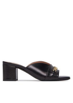 Klapki LOVE MOSCHINO JA28475G0MIE0000 Czarny ze sklepu eobuwie.pl w kategorii Klapki damskie - zdjęcie 187204990