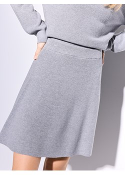 Mohito - Szara spódnica mini - szary ze sklepu Mohito w kategorii Spódnice - zdjęcie 187207411