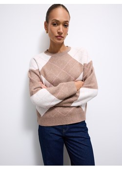 Mohito - Sweter z geometrycznym wzorem - beżowy ze sklepu Mohito w kategorii Swetry damskie - zdjęcie 187207422