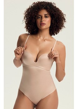 Esotiq bezszwowe stringi damskie modelujące beżowe Shapy 44247-80X, Kolor beżowy, Rozmiar L, Esotiq - id: 220989 - marki Esotiq - 187211000 Esotiq bezszwowe stringi damskie modelujące beżowe Shapy 44247-80X, Kolor beżowy, Rozmiar L, Esotiq ze sklepu Intymna w kategorii Bielizna wyszczuplająca - zdjęcie 187211000