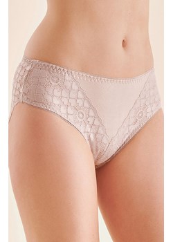 Majtki damskie prążkowane beżowe BM022, Kolor beżowy, Rozmiar L/XL, Gabriella - id: 185208 - marki Gabriella - 187211352 Majtki damskie prążkowane beżowe BM022, Kolor beżowy, Rozmiar L/XL, Gabriella ze sklepu Intymna w kategorii Majtki damskie - zdjęcie 187211352