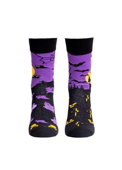 Długie skarpetki damskie S96D Halloween, Kolor czarno-fioletowy, Rozmiar 35-38, Italian Fashion ze sklepu Intymna w kategorii Skarpetki damskie - zdjęcie 187211371