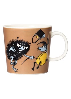 Moomin Kubek "Stinky in action" w kolorze jasnobrązowym - 300 ml - id: 17236104 - marki MOOMIN - 187221512 Moomin Kubek "Stinky in action" w kolorze jasnobrązowym - 300 ml ze sklepu Limango Polska w kategorii Dzbanki i zaparzacze - zdjęcie 187221512