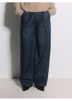 Reserved - Jeansy wide leg z zakładkami - granatowy - id: 574GE-95J - marki Reserved - 187222994 Reserved - Jeansy wide leg z zakładkami - granatowy ze sklepu Reserved w kategorii Jeansy damskie - zdjęcie 187222994