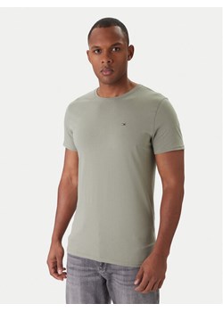 Tommy Jeans T-Shirt DM0DM04411 Zielony Slim Fit - id: 0000305361714 - marki Tommy Jeans - 187233093 Tommy Jeans T-Shirt DM0DM04411 Zielony Slim Fit ze sklepu MODIVO w kategorii T-shirty męskie - zdjęcie 187233093