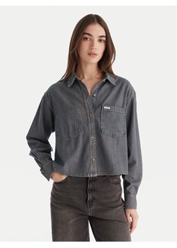 Guess Jeans Koszula jeansowa W5BH0D D5M8E Niebieski Relaxed Fit - id: 0000305461377 - marki Guess - 187236341 Guess Jeans Koszula jeansowa W5BH0D D5M8E Niebieski Relaxed Fit ze sklepu MODIVO w kategorii Koszule damskie - zdjęcie 187236341