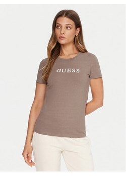 Guess T-Shirt O5RI01 KBBU1 Beżowy Regular Fit - id: 0000305457622 - marki Guess - 187238861 Guess T-Shirt O5RI01 KBBU1 Beżowy Regular Fit ze sklepu MODIVO w kategorii Bluzki damskie - zdjęcie 187238861