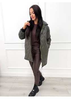Khaki Pikowana Kurtka z Kapturem ze sklepu ModnaKiecka.pl w kategorii Kurtki damskie - zdjęcie 187239290